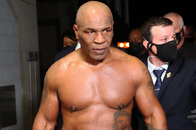 man tried to punch mike tyson