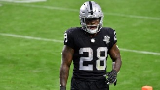 Raiders RB Josh Jacobs Trolls The Hell Out Of Fantasy Football Owners By Saying He’s Not Playing Before Game Despite Being Active