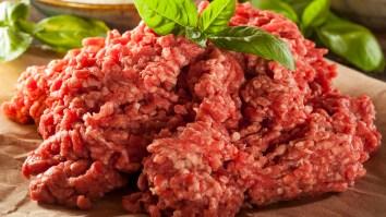 Wisconsin Health Officials Had To Remind People Eating Raw Ground Beef Is A Bad Idea Due To A Bizarre Christmas Traditon