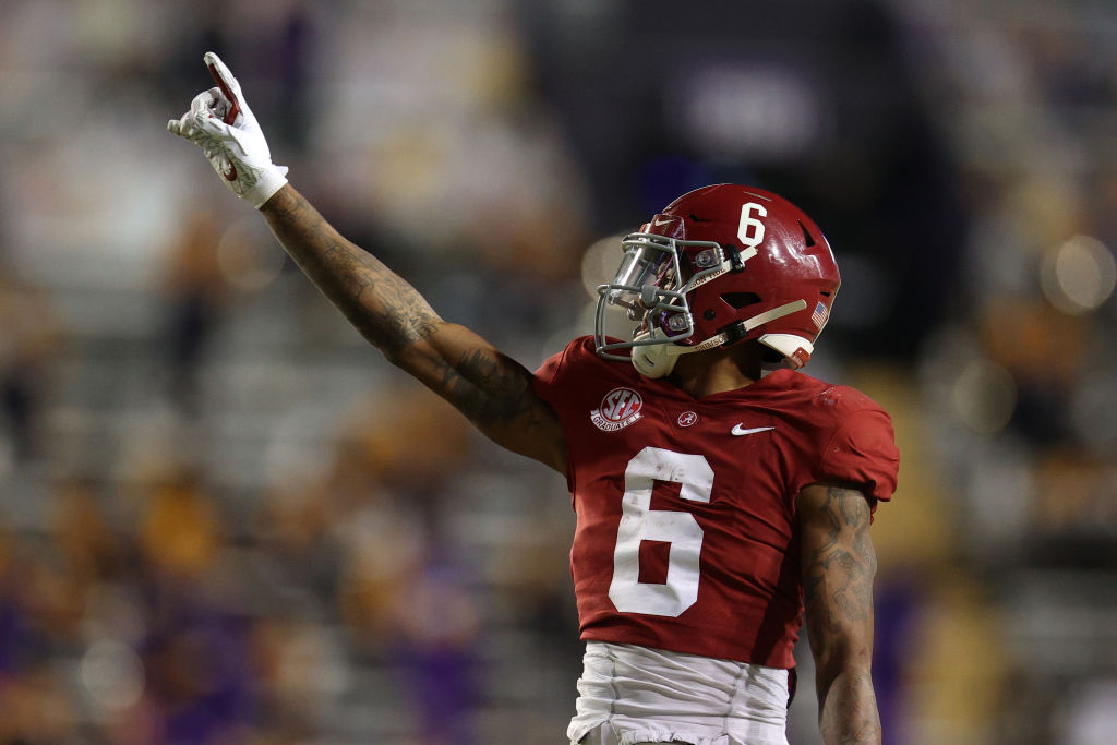 Alabama's DeVonta Smith becomes first wide receiver to win Heisman Trophy  since Desmond Howard in 1991 