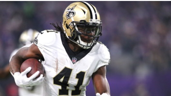 Viral Photo Allegedly Shows Saints Alvin Kamara Maskless At Nightclub A Week Before Testing Positive For Covid-19