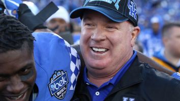 Kentucky’s Mark Stoops Takes Honest Shot At Tennessee Following News Of Vols’ Recruiting Scandal