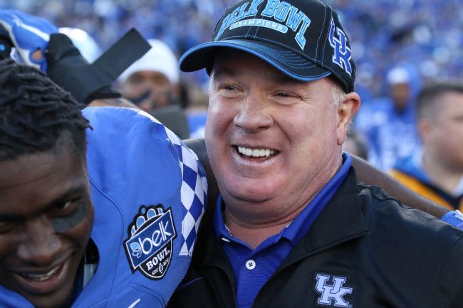 mark stoops tennessee football recruiting scandal