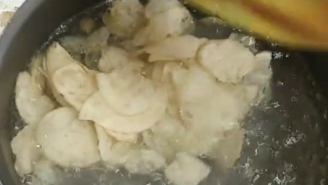 Viral TikTok Video Cheesy Mashed Potatoes Recipe Using Soggy Potato Chips Horrifies The Internet And Michelin-Starred Chef