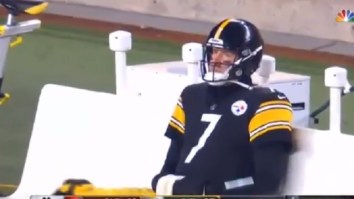 Browns Fans Blast Ben Roethlisberger For Not Leaving Bench And Shaking Hands With Baker Mayfield After Loss
