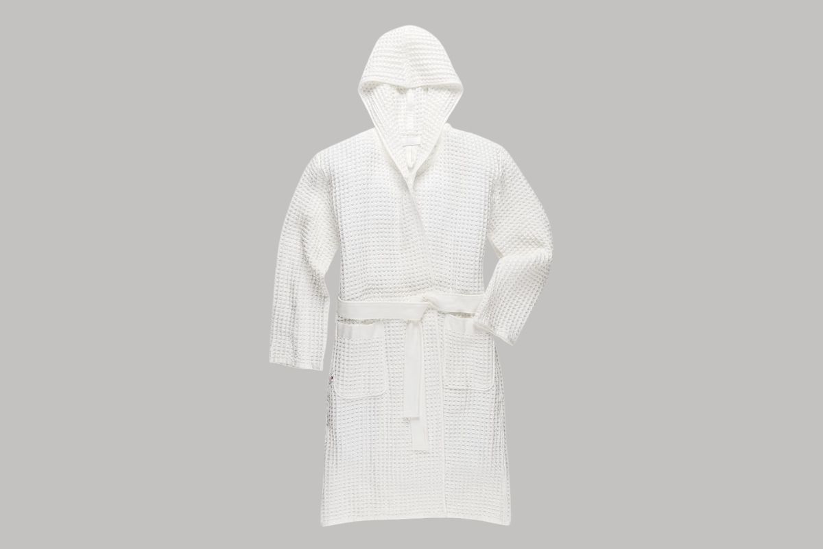 The Best Robes And Bathrobes For Every Kind Of Gentleman Out There