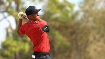 Golfers Are Showing Support For Tiger Woods By Wearing Red And Black In Sunday’s Final Round