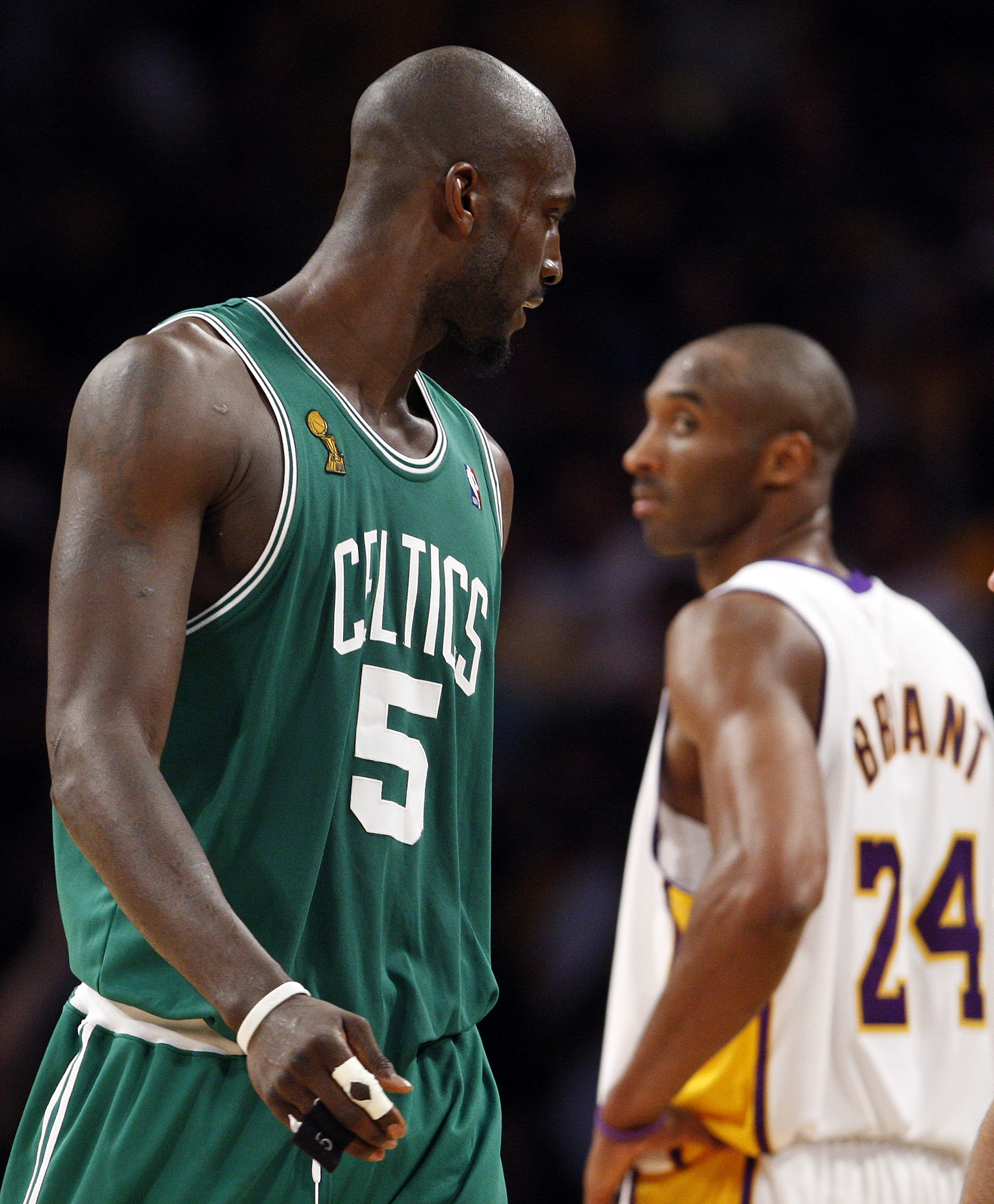 Kobe Bryant Issued A Warning To Kevin Garnett While He Celebrated