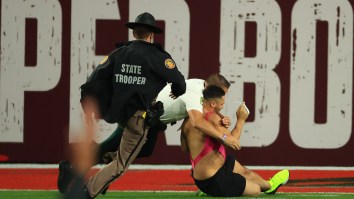 Someone Added The Super Bowl 55 Streaker To ‘Tecmo Bowl’ And It’s Pretty Much Perfect
