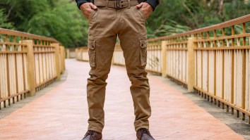 Fashion ‘Experts’ Say Cargo Pants Are Back In Style And We Want Whatever They’re Smoking