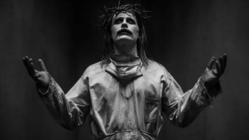 Zack Snyder Working Overtime To Devalue ‘The Snyder Cut’, Shares Preposterous Photo Of Jesus Joker