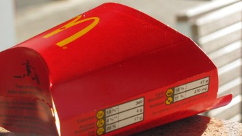 McDonald’s Will Pay Employees With Extra PTO If They Get The Coronavirus Vaccine