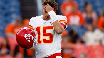 Chiefs Dodged A Serious Bullet With That Barber’s Positive COVID Test, ‘Cause Patrick Mahomes Was In Line For A Trim
