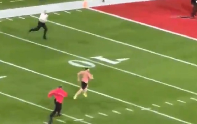 Super Bowl streaker: Fan tackled running on the field at SoFi Stadium