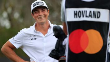 Viktor Hovland Took A 2-Shot Penalty At The Players Thanks To His Mom