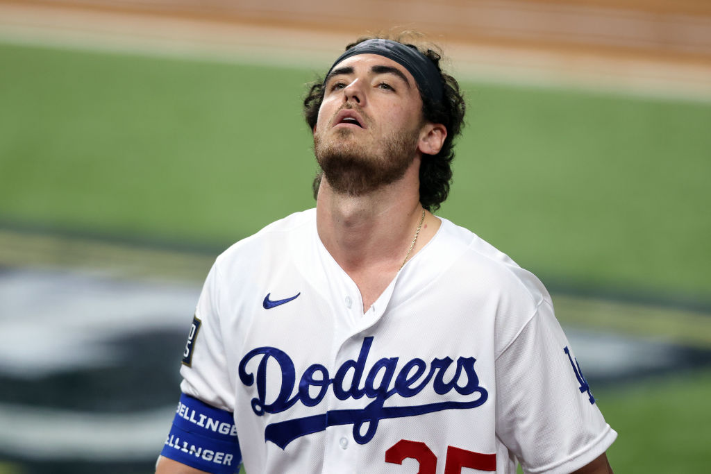 Dodgers: Cody Bellinger homers, yet called out on bizarre play