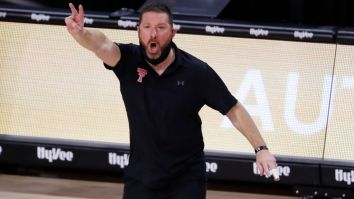 The Hilarious Way That Texas Hired Chris Beard Away From Texas Tech Is A Brutal Look For The Red Raiders, Lubbock