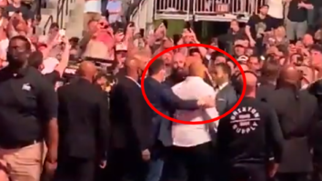Daniel Cormier Confronted Jake Paul At UFC 261 And Told Him He Was Going To Smack Him In The Face