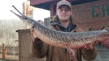 Missouri Fisherman Catches World Record Spotted Gar On Rod And Reel And Breaks 27-Year-Old Record