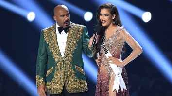 Steve Harvey Gets Clowned For Re-Surfaced Clip In Which He Claims Men And Women Can’t Be Friends