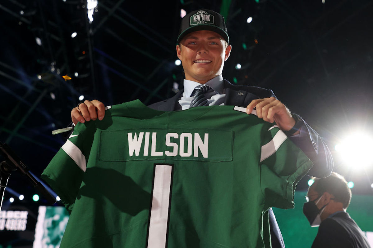 Vinny & Tha Jets Zach Wilson is good Shirt, hoodie, sweater and