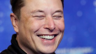 Elon Musk Continues To Agitate ‘SNL’ Cast Members By Crowdsourcing Sketch Ideas To His 52 Million Twitter Followers