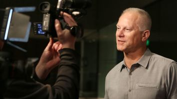 Kenny Mayne Says He Was Put On ESPN’s ‘Twitter Watchlist’ After Political Tweets