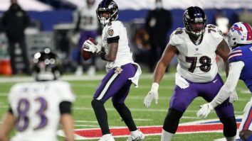 Lamar Jackson’s First Pass At OTAs Was An Absolute Duck As The Ravens Try To Develop Him As An Under-Center Passer