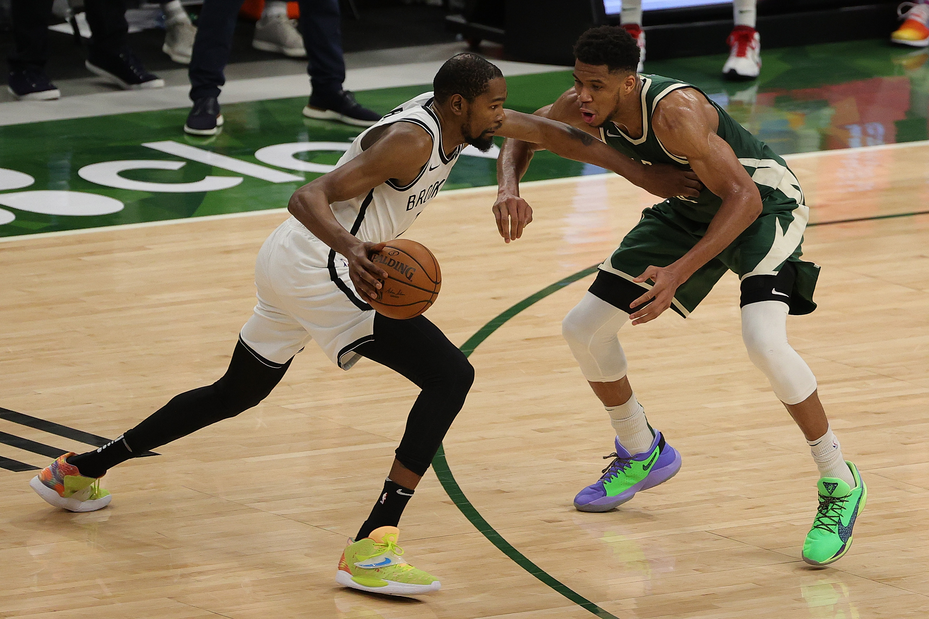 Kevin Durant Proved That He Is A Better Player Than Giannis Antetokounmpo -  Fadeaway World
