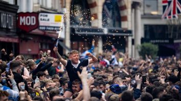 Scotland Fans Took Over London Before The Oldest Rivalry In International Soccer And Went Absolutely Bonkers In The Streets