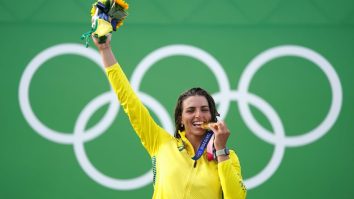 Australian Olympian Jess Fox Used Her Free Condoms To Save Her Damaged Kayak, Won A Gold Medal