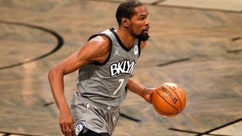 NBA Writer Claims Kevin Durant ‘Smokes More Weed Than You Would Think’, Says KD’s Entire House ‘Reeks’ Of Marijuana