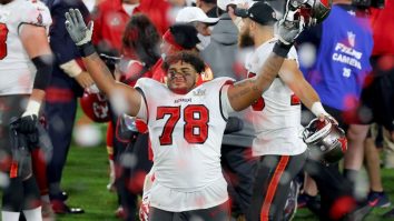 Buccaneers OL Tristan Wirfs Recording A 48-Inch Seated Box Jump At 6’5″, 320lbs Is Absolutely Freakish