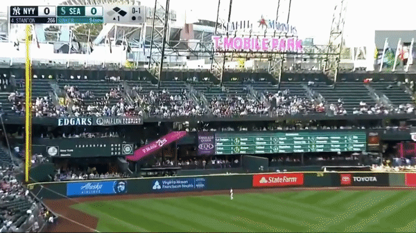 Seattle Mariners Stanton Yankees home Run