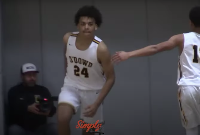 Jalen Lewis, a top college basketball recruit, became the youngest pro basketball player after signing $1 million contract with new Overtime Elite league
