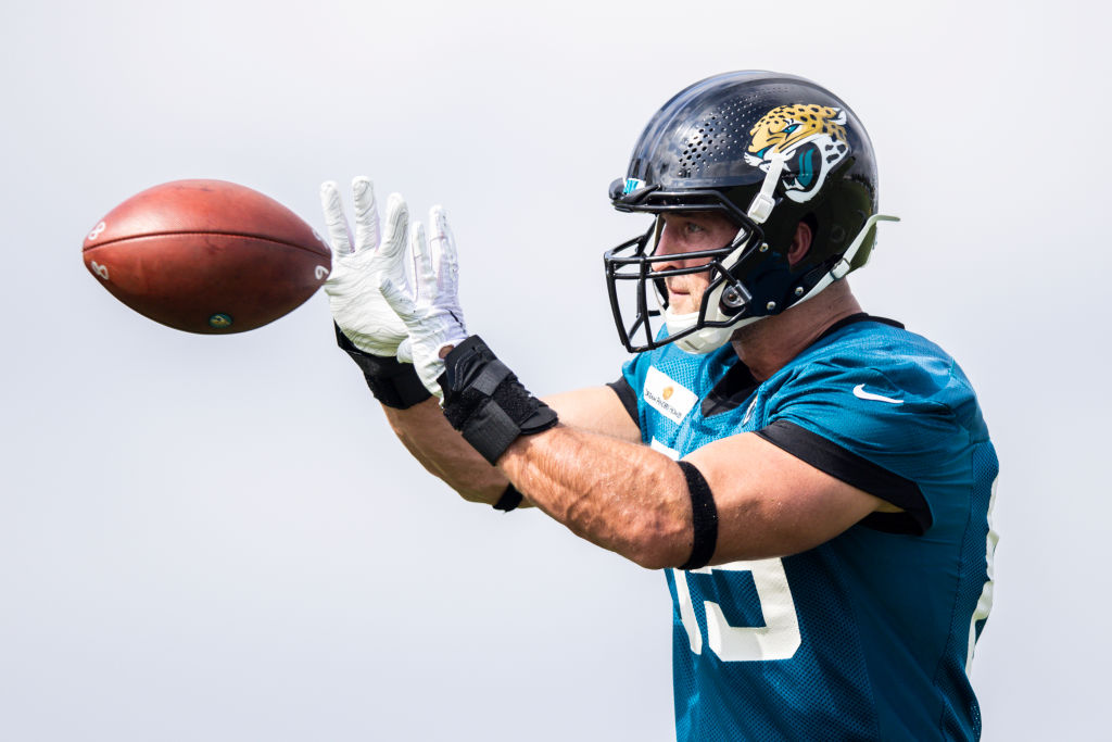 Tim Tebow Catches A Td Pass From Trevor Lawrence At Jaguars Practice