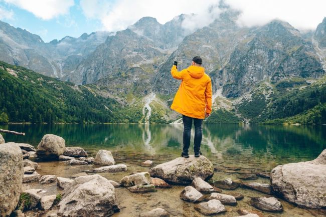 The Best Men's Lightweight Shell And Rain Jackets For Hiking - BroBible