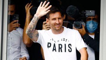 Lionel Messi Looks Super Weird In A PSG Jersey, Turned Down Neymar’s Offer To Wear No. 10