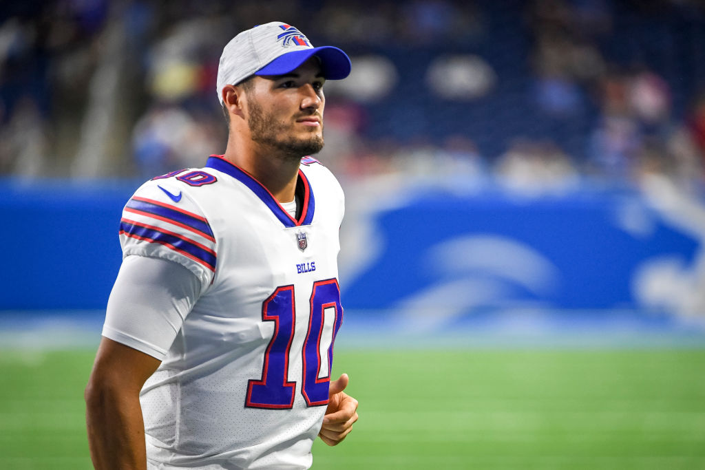 Bills' Mitch Trubisky 'cuts through Bears' defense like a knife through a  deep dish pizza' (Media reactions) 