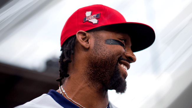 Jo Adell Had Great Response To Accidentally Knocking Over A Fans Drink