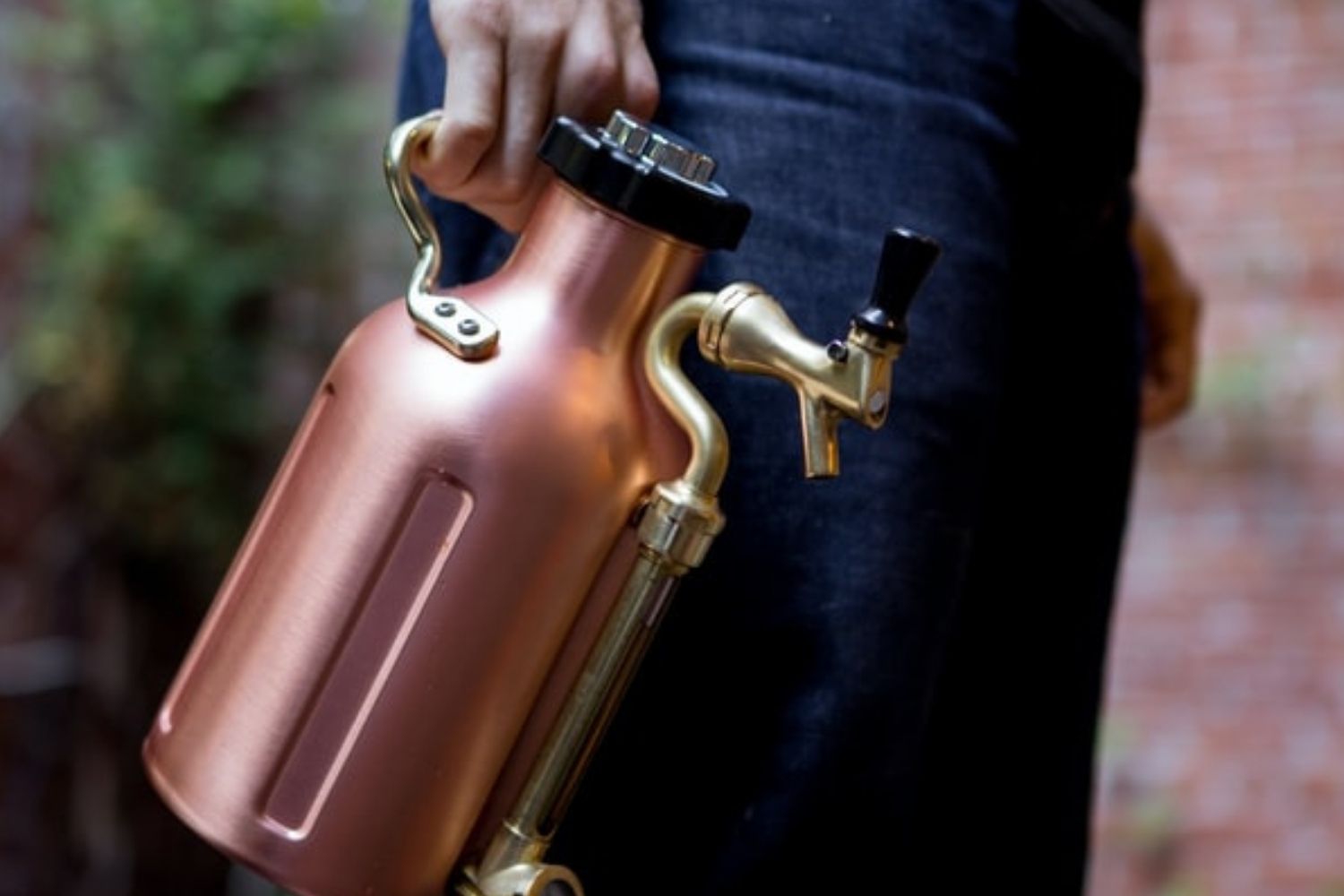Bring Your Best Brews On The Go With This Portable Copper Growler