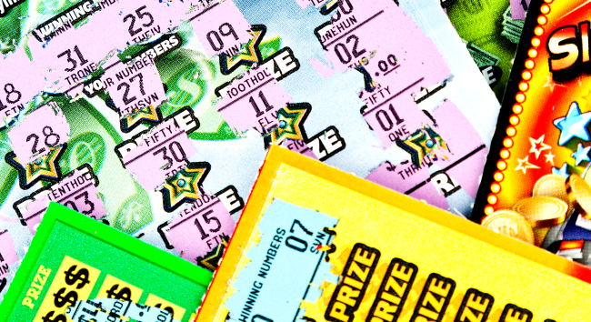 Woman Wins 1 Million Playing The Lottery After Her Flight Gets Canceled