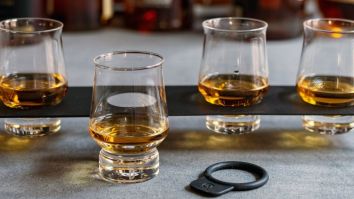 Bring The Distillery To Your Home With This Whiskey Tasting Flight Set