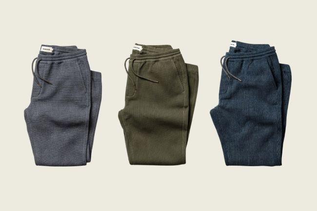 Refresh Your Fall Wardrobe With These Exclusive Taylor Stitch Apres Pants