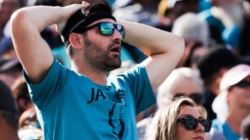 The Titans Are Trying To Convert Angry Jaguars Fans After Jacksonville Unfollowed Them On Twitter