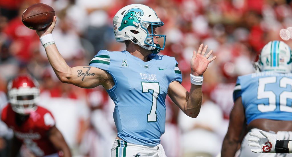 Best college football helmets 2022: Tulane's Green Wave wipes out the  competition