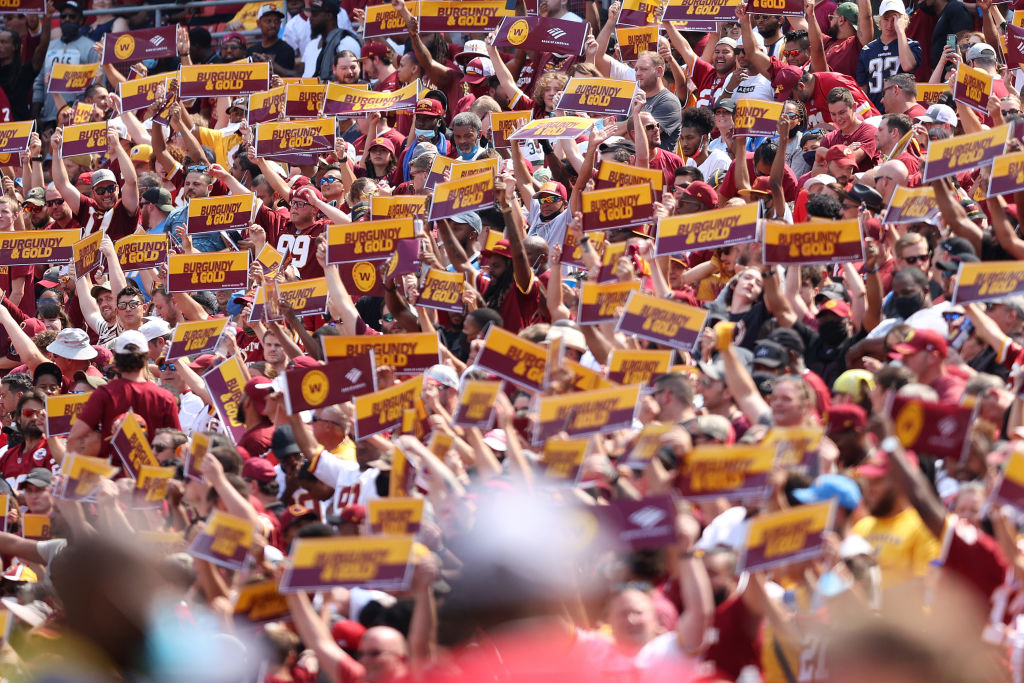 FedEx Field leak: Washington Football Team fans claim sewage water fell  from stands - Sports Illustrated