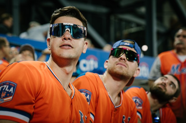 Mets 7 Line Army x Pit Viper