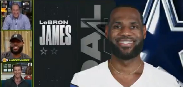 LeBron James Tells Peyton And Eli Manning He Got Contract Offers From  Cowboys And Seahawks To Play In The NFL In 2011 - BroBible