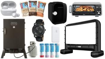 Daily Deals on Amazon: Smokers, Projector Screens, CLIF Bars And More!
